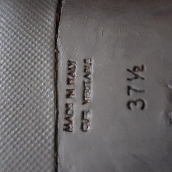 YSL Leopard Flats - Picture 9 of 10